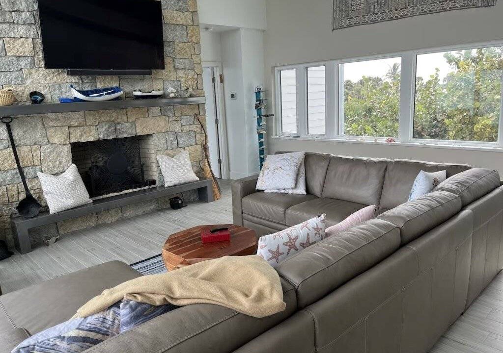 Photo of Livingroom in Melbourne Beach