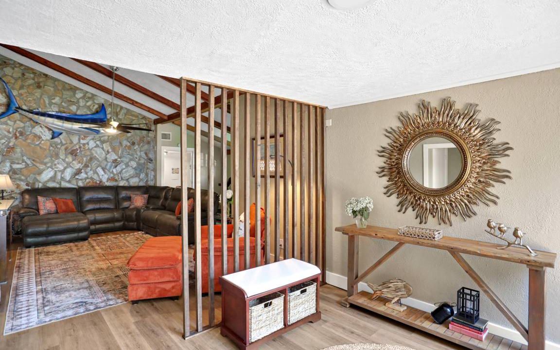 Photo of Livingroom in Temple Terrace