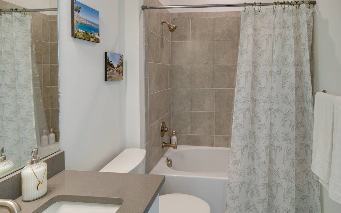 Photo of Bathroom in River Hall