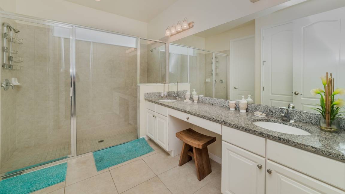 Photo of Bathroom in Loughman