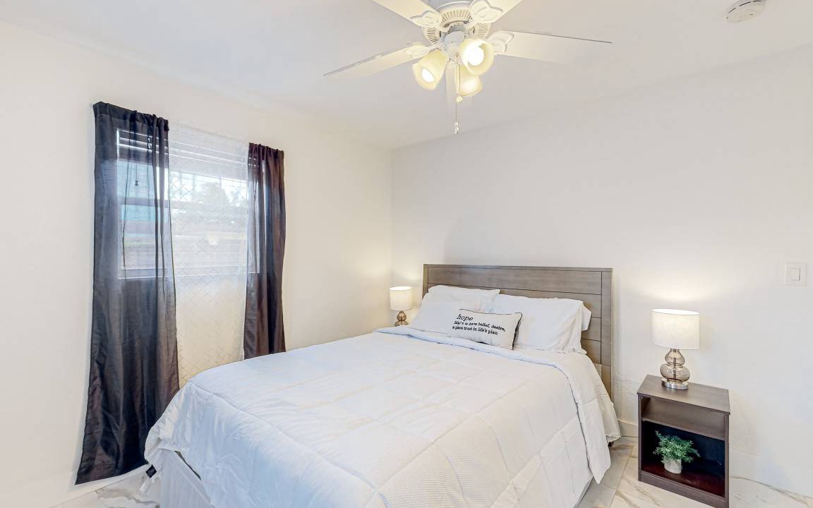 Photo of Bedroom in Pompano Beach
