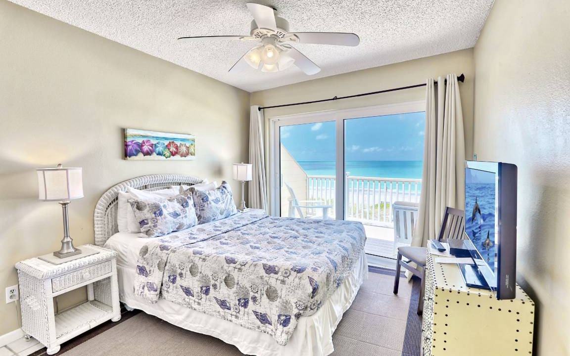 Photo of Bedroom in Treasure Island