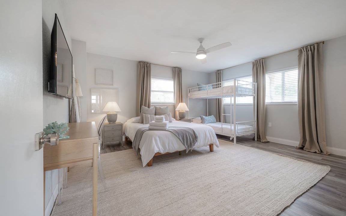 Photo of Bedroom in Largo
