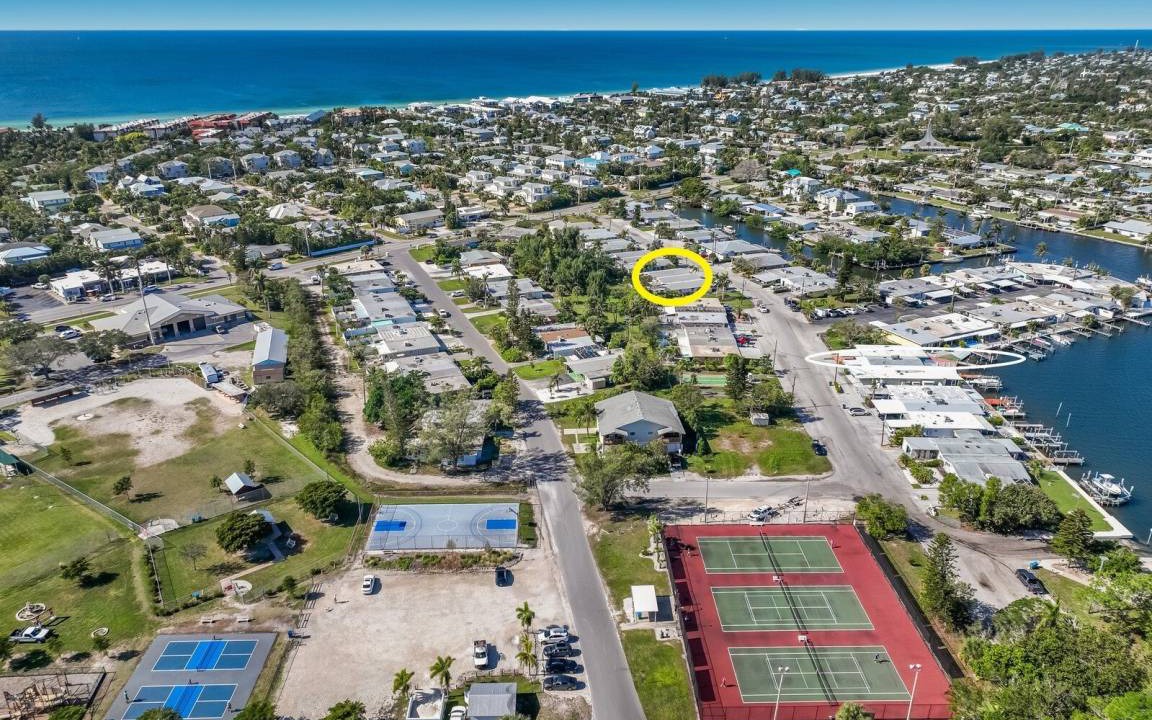 Photo of Others in Holmes Beach