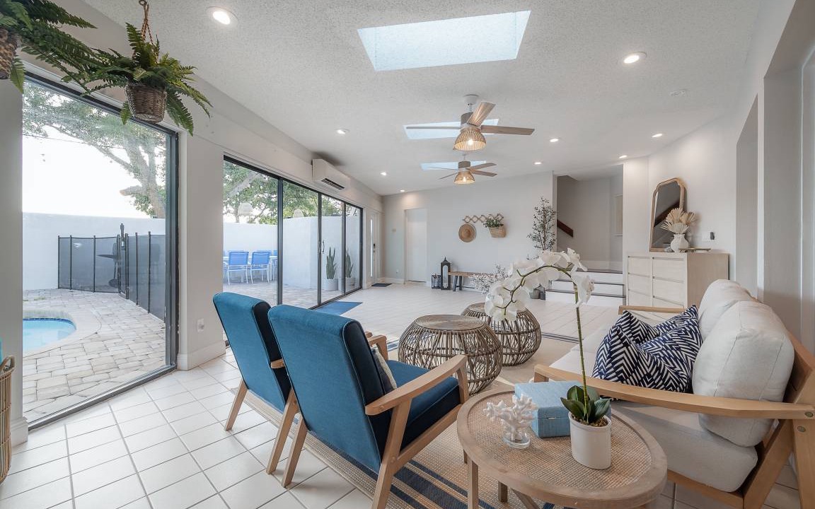 Photo of Livingroom in Largo