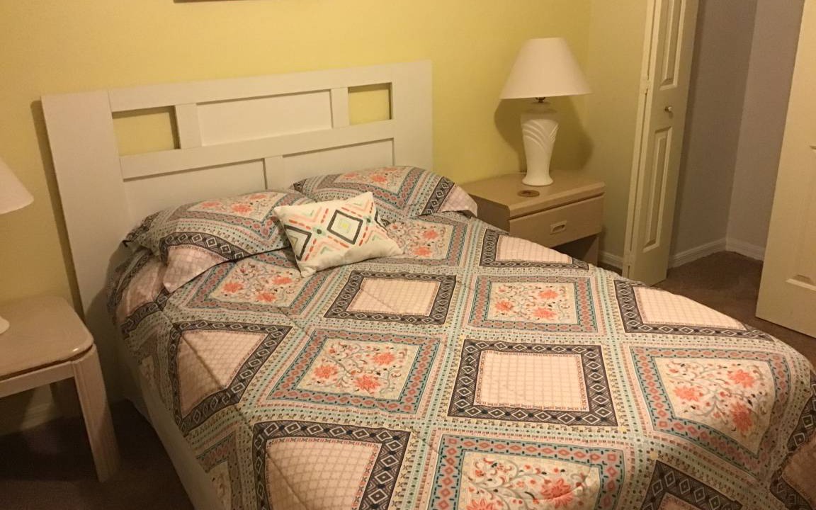 Photo of Bedroom in Crescent Lakes
