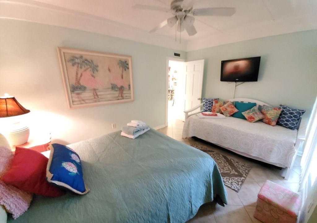 Photo of Bedroom in Butler Beach
