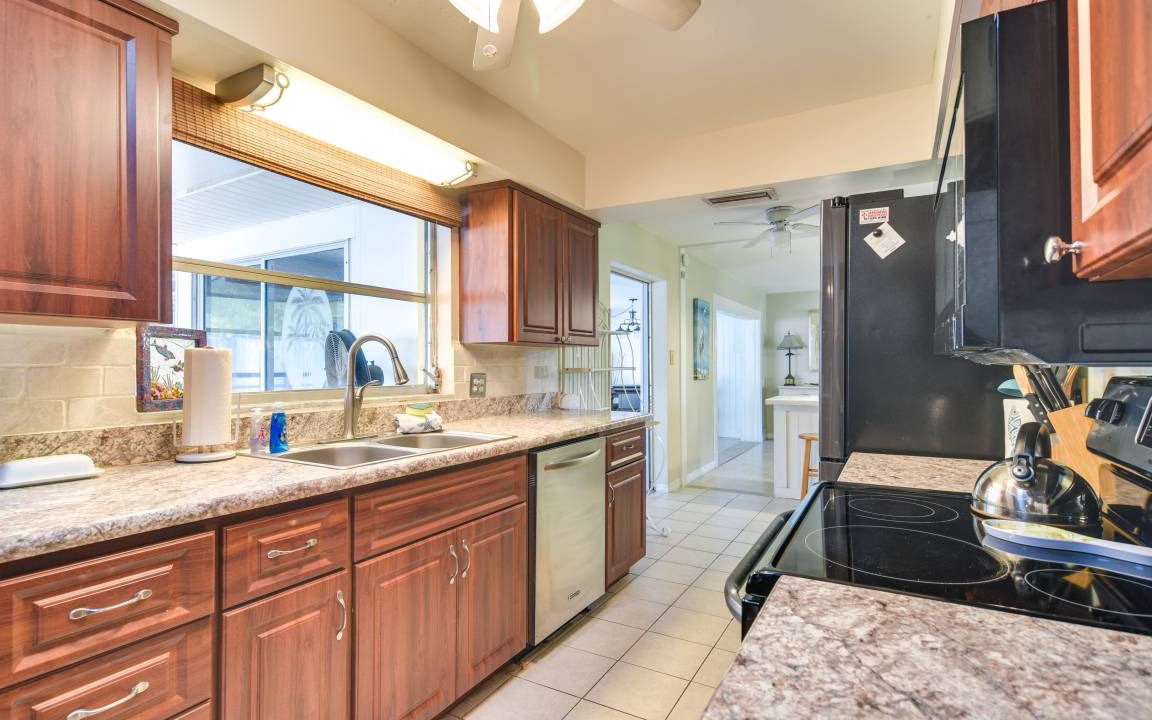 Photo of Kitchen in Harbor Bluffs