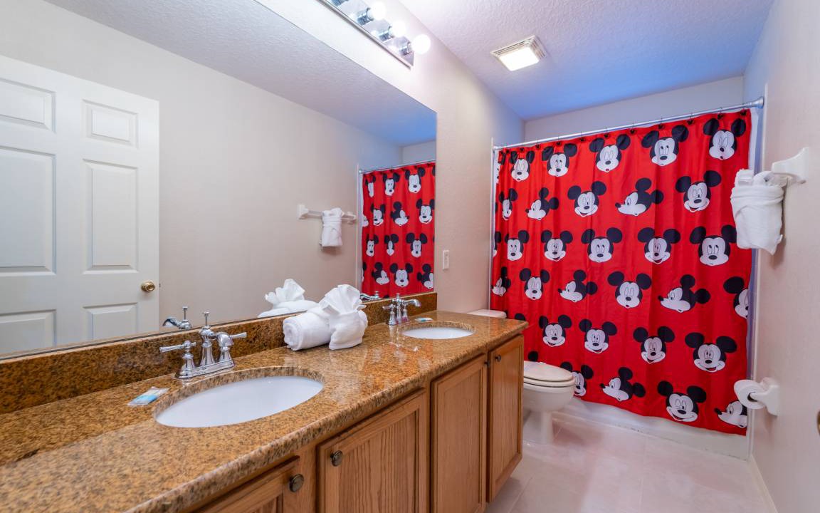 Photo of Bathroom in Highlands Reserve