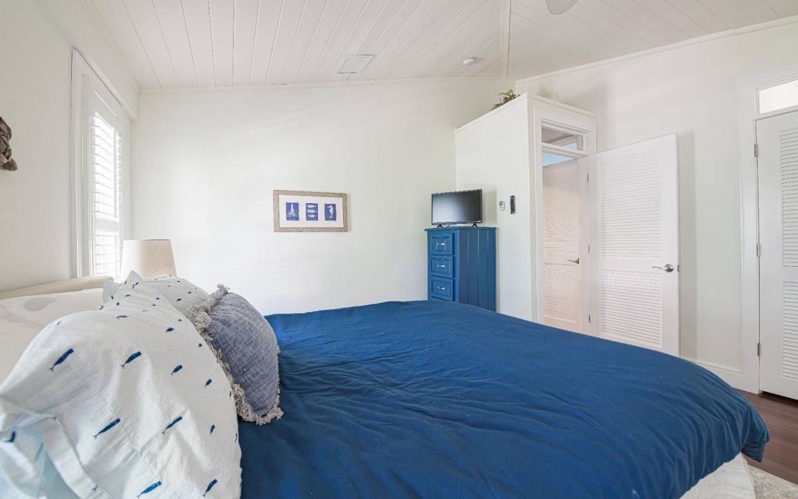 Photo of Bedroom in Bokeelia