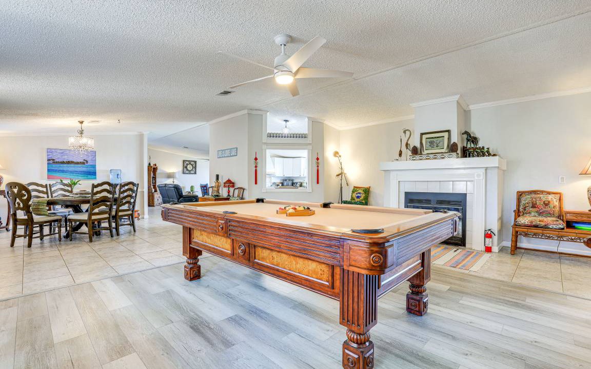 Photo of Livingroom in Highland