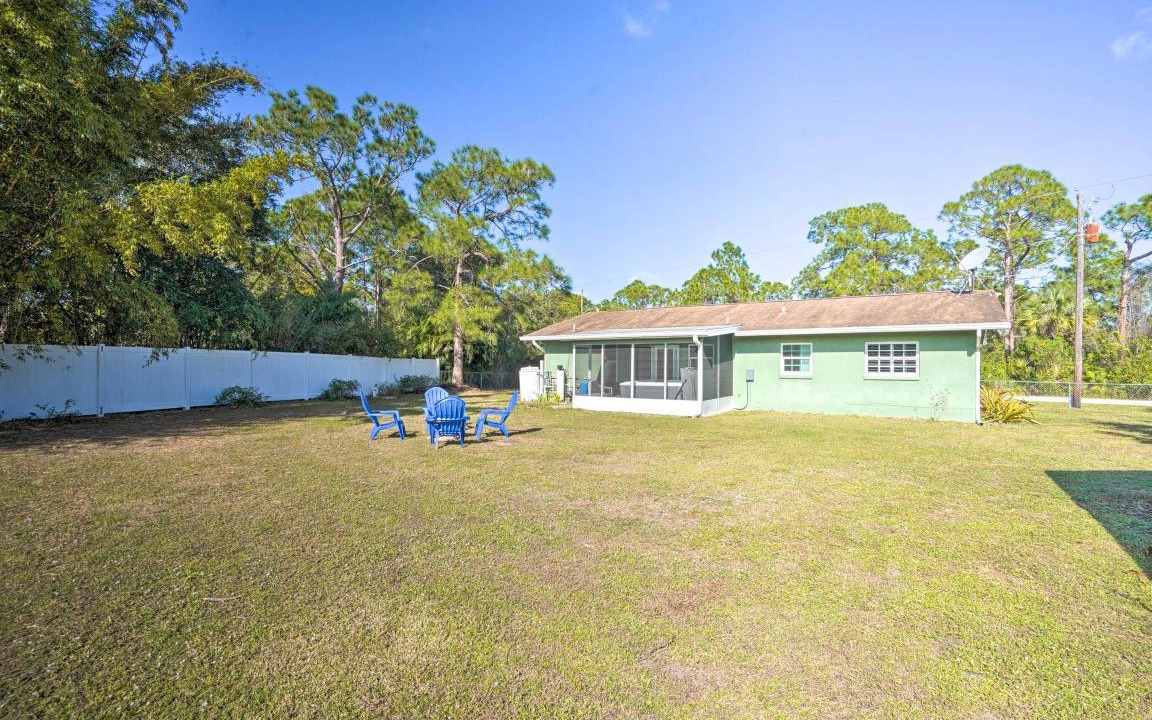 Photo of Others in Tropical Gulf Acres