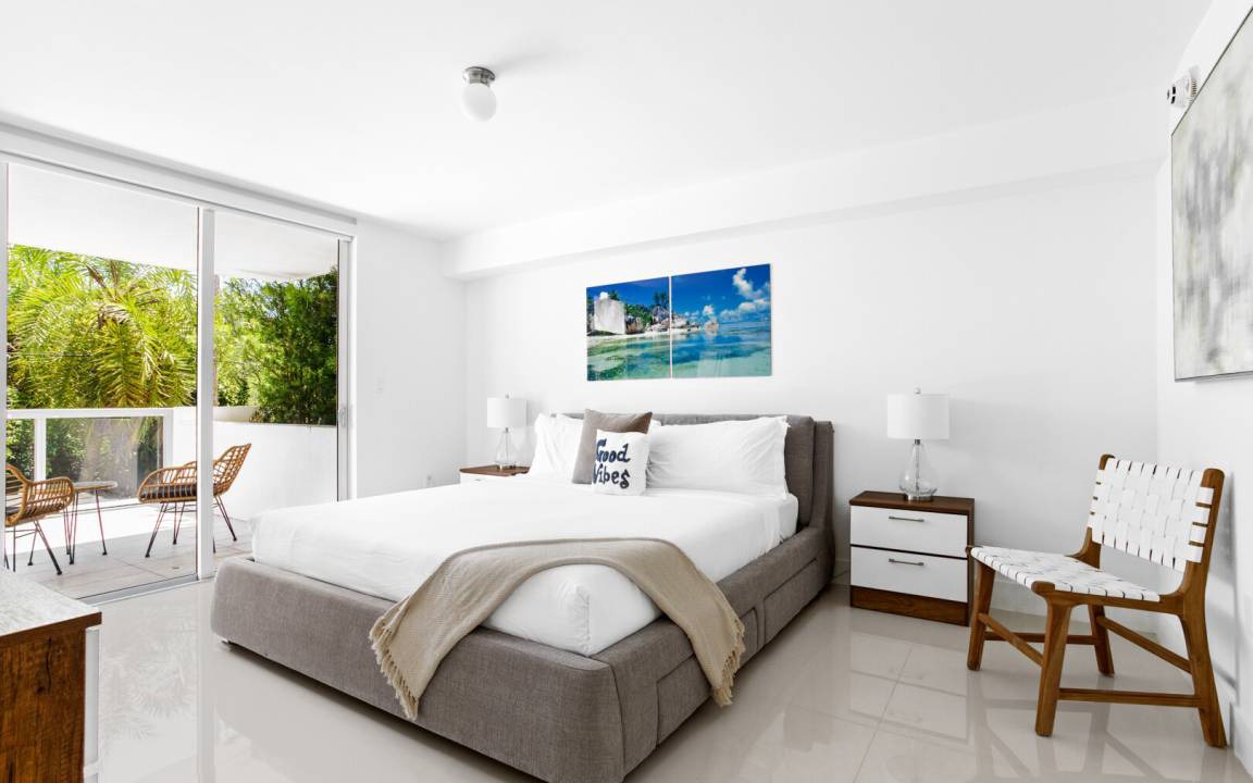 Photo of Bedroom in Bay Harbor Islands