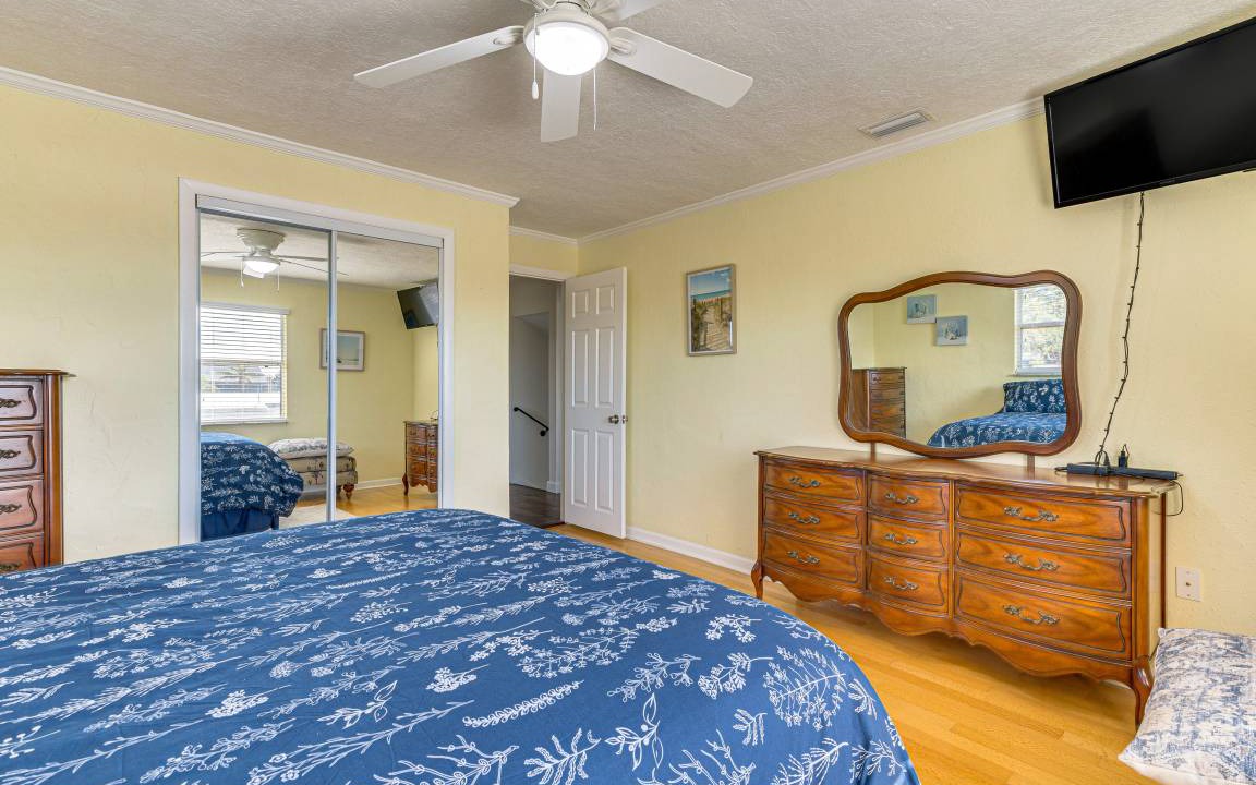 Photo of Bedroom in Hudson Beach Estates