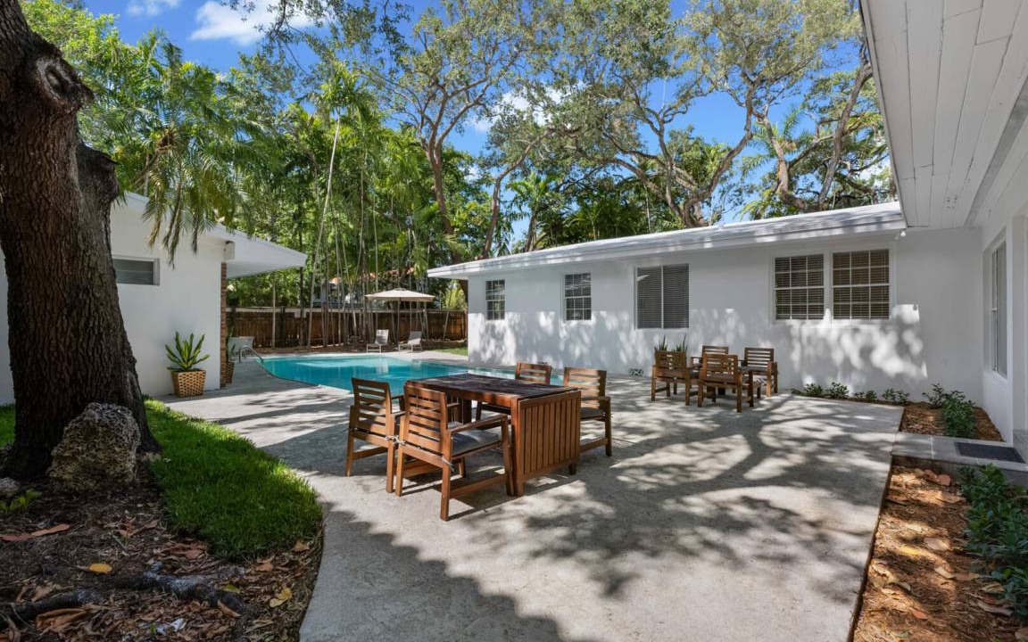 Photo of Others in Southwest Coconut Grove