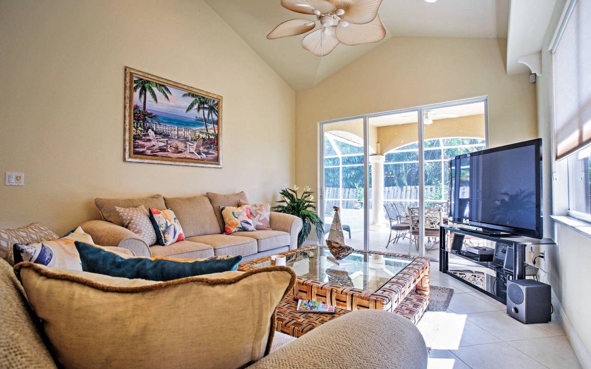 Photo of Livingroom in Naples Park