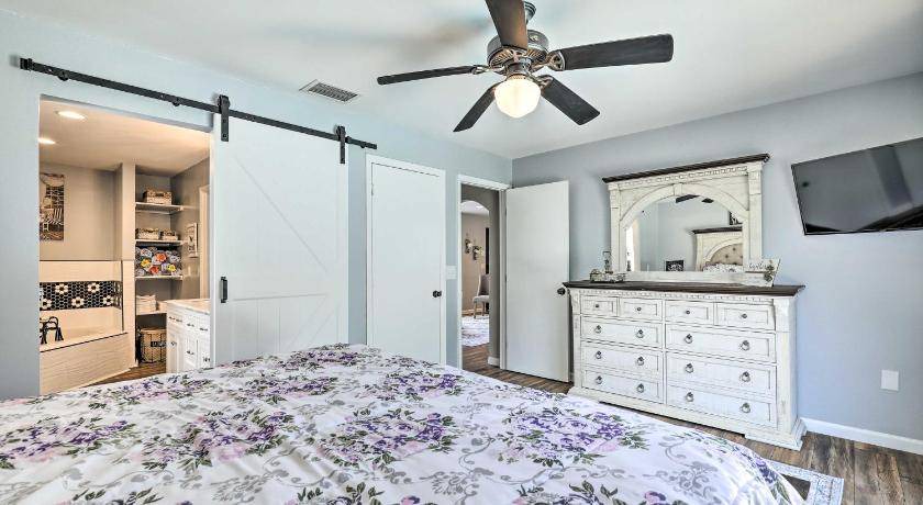 Photo of Bedroom in Holiday Lakes West