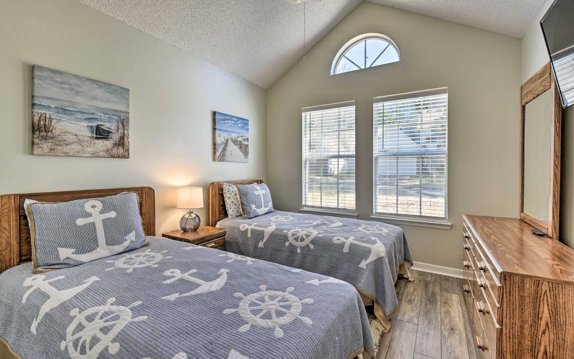 Photo of Bedroom in Niceville
