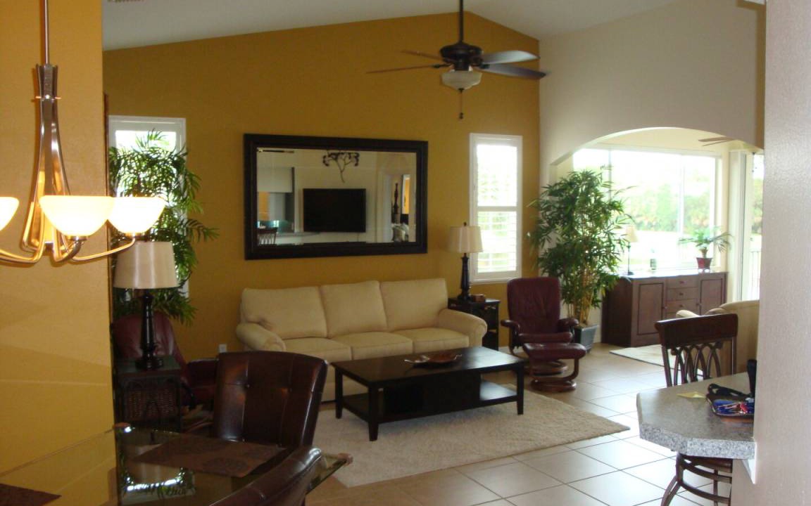 Photo of Livingroom in Plantation