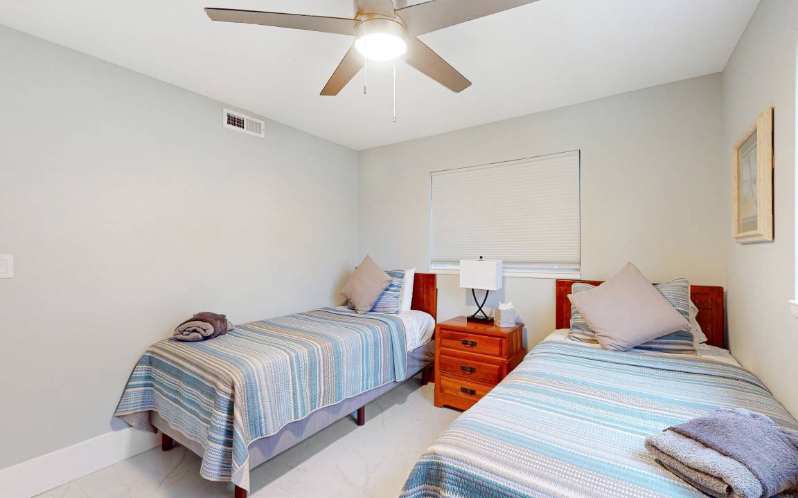 Photo of Bedroom in Isles of Capri