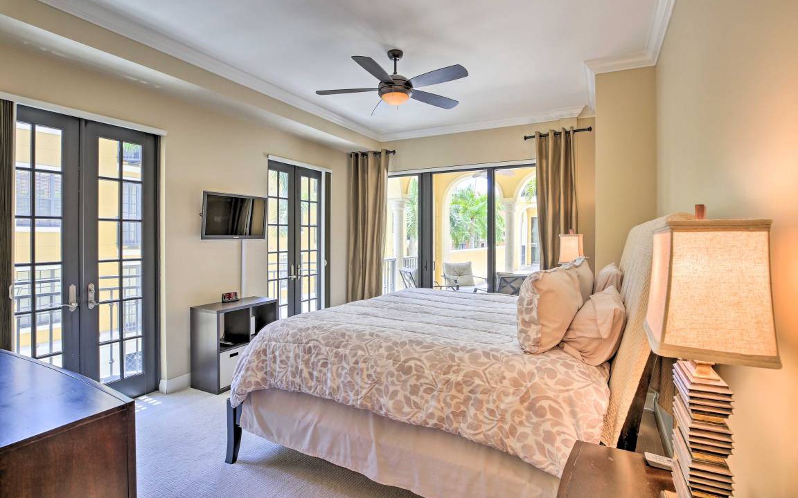 Photo of Bedroom in Estero