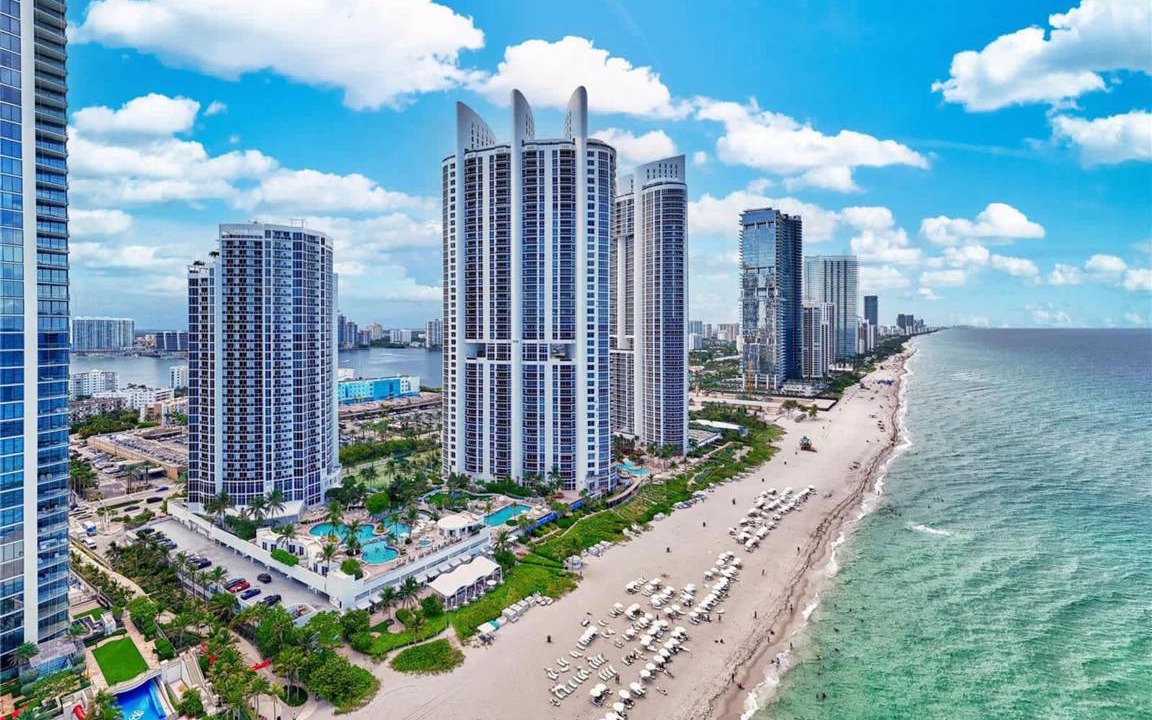 Photo of Others in Sunny Isles Beach