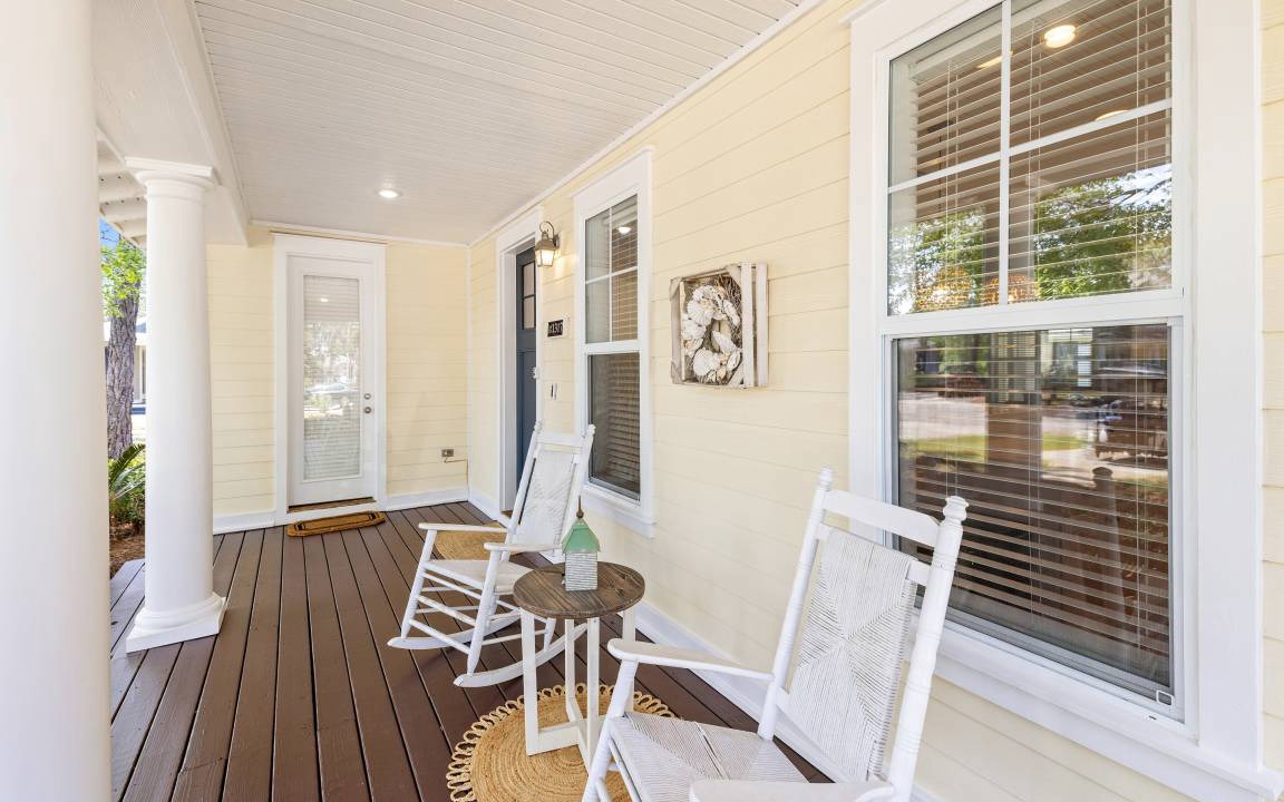 Photo of Patio Balcony in Laurel Grove