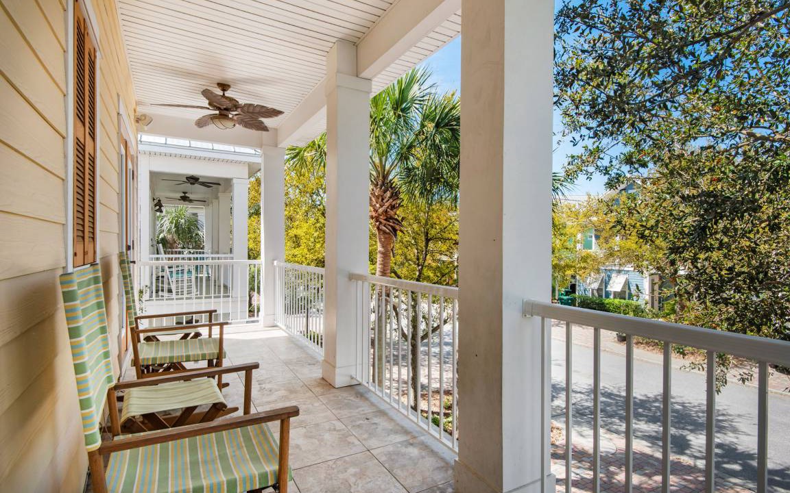 Photo of Patio Balcony in Villages of Crystal Beach