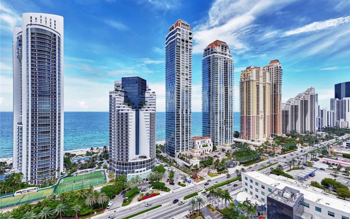 Photo of Others in Sunny Isles Beach