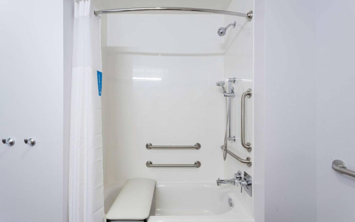 Photo of Bathroom in Pompano Isles
