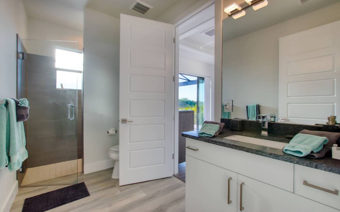 Photo of Bathroom in Pelican