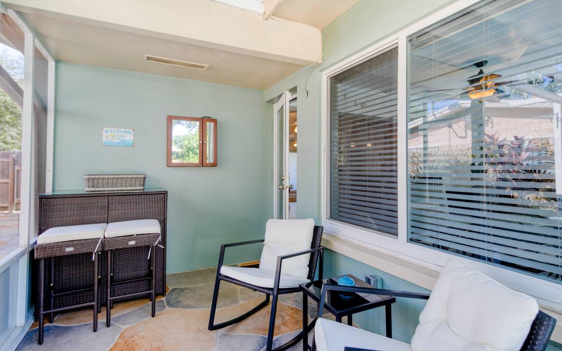 Photo of Patio Balcony in Survey Creek