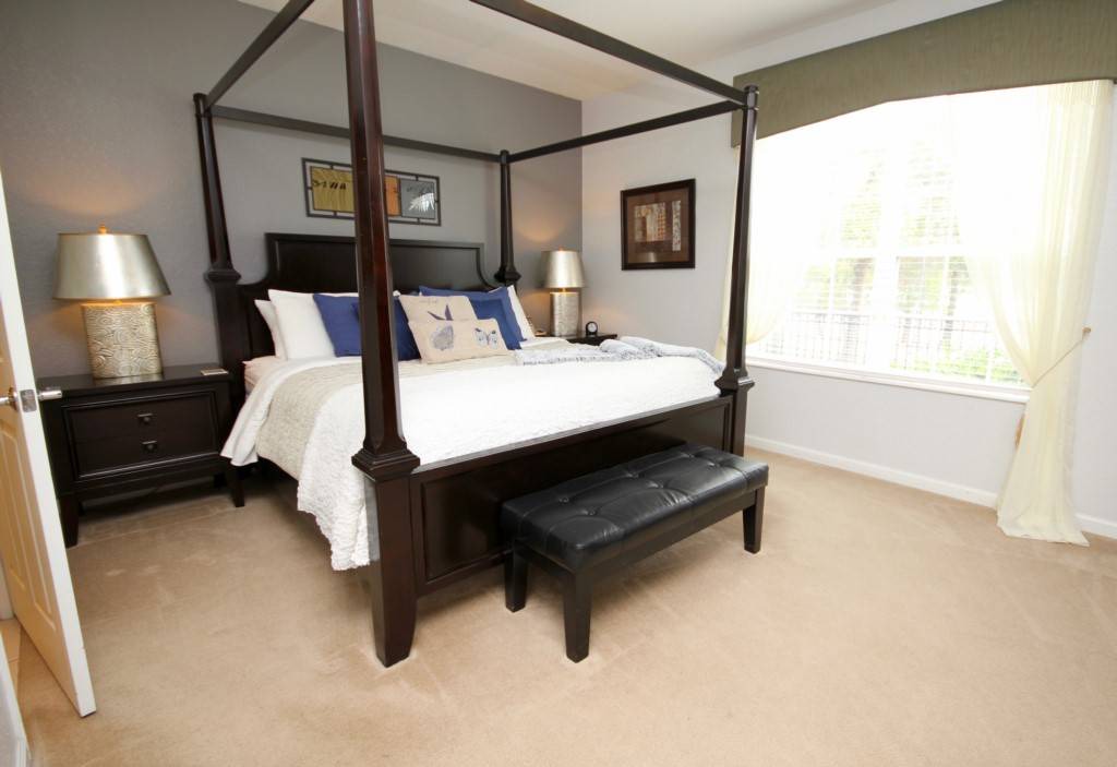 Photo of Bedroom in Florida Center