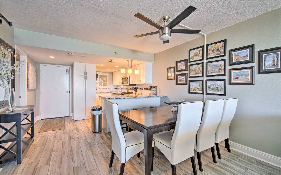 Photo of Livingroom in Hudson