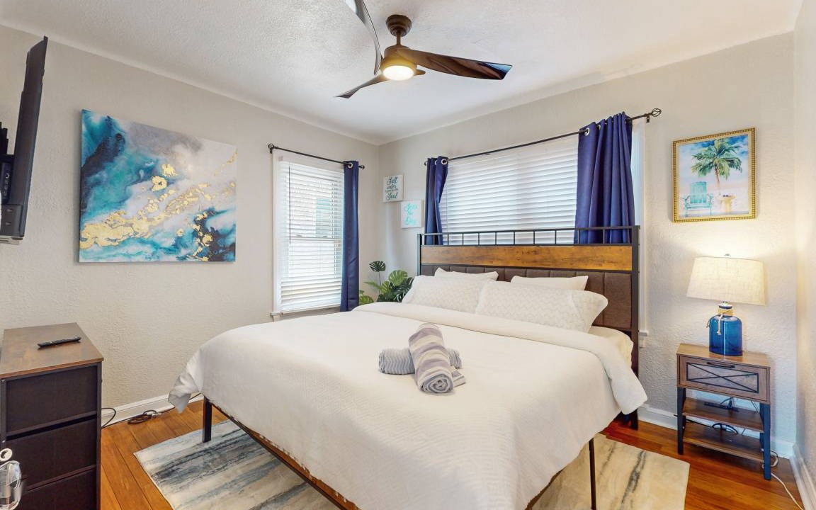 Photo of Bedroom in East Daytona