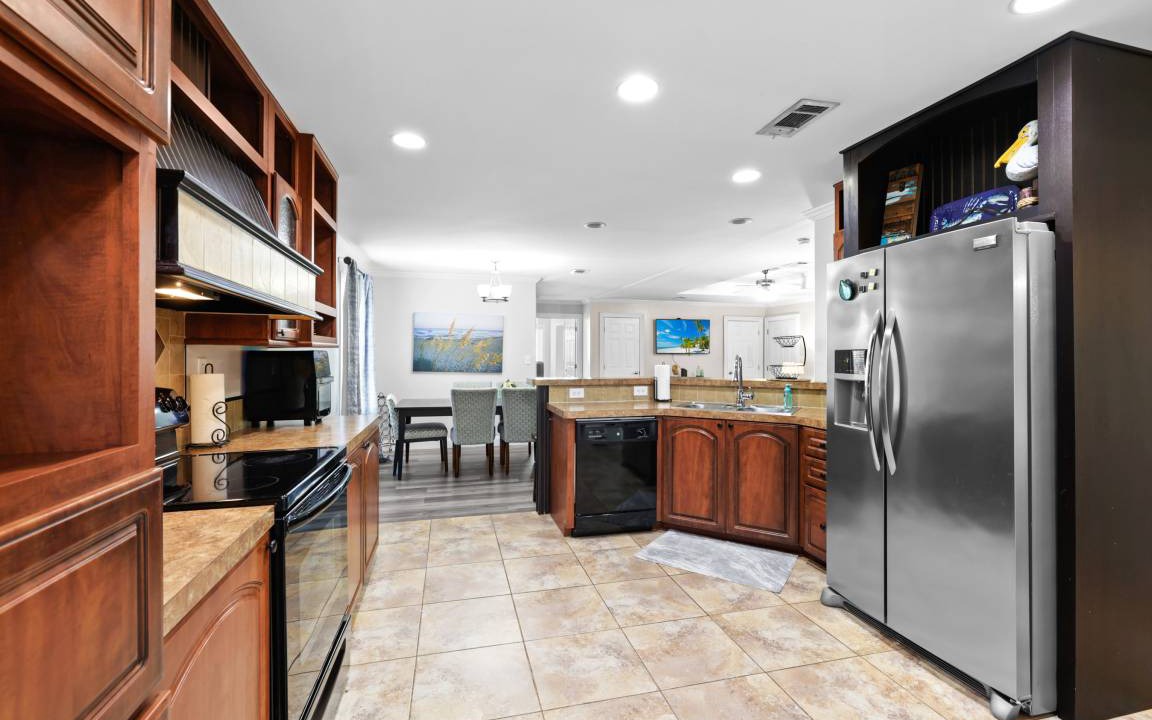 Photo of Kitchen in Saint James City