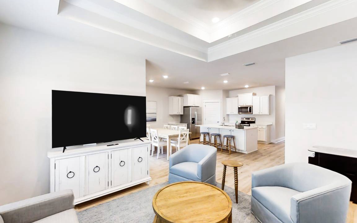 Photo of Livingroom in Carrabelle