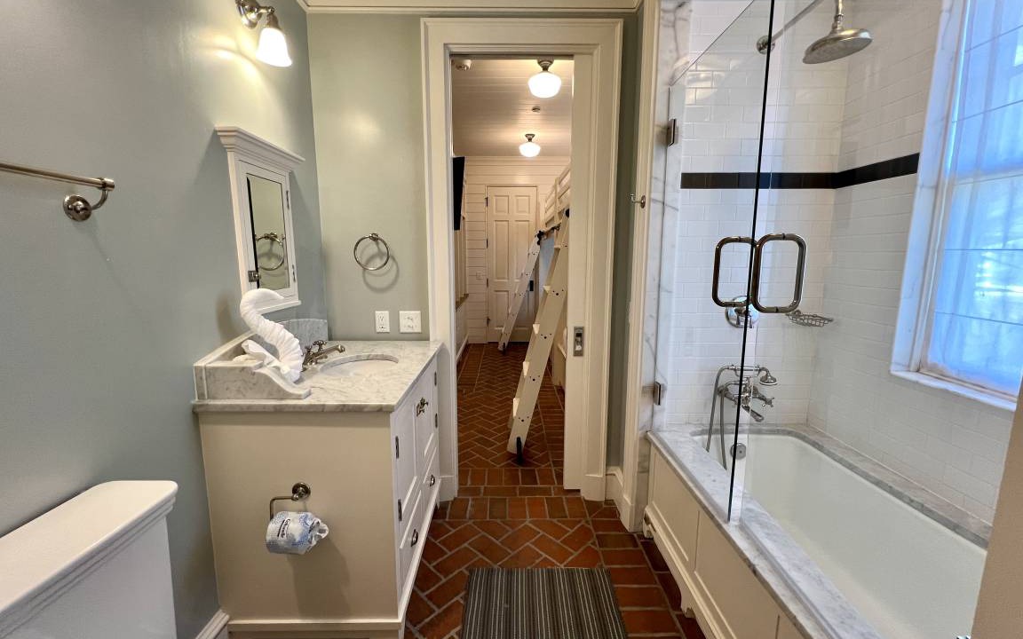 Photo of Bathroom in Seaside