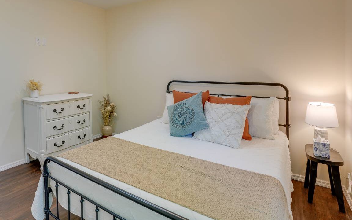 Photo of Bedroom in Eisenhower