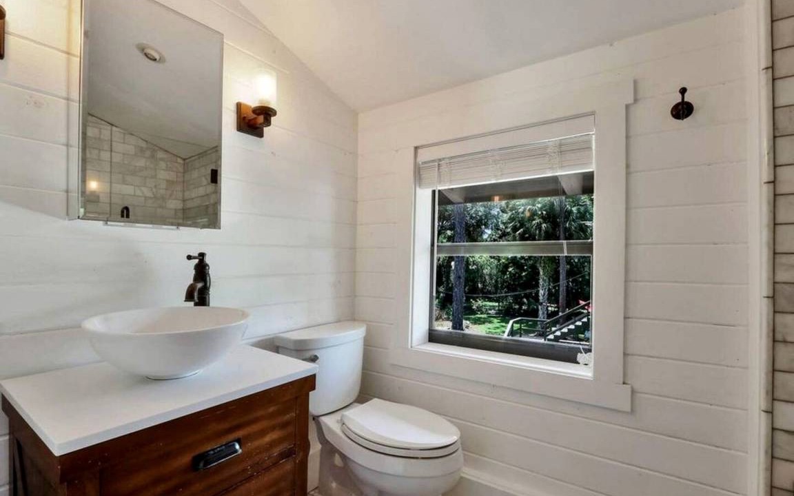 Photo of Bathroom in Palm Beach Country Estates