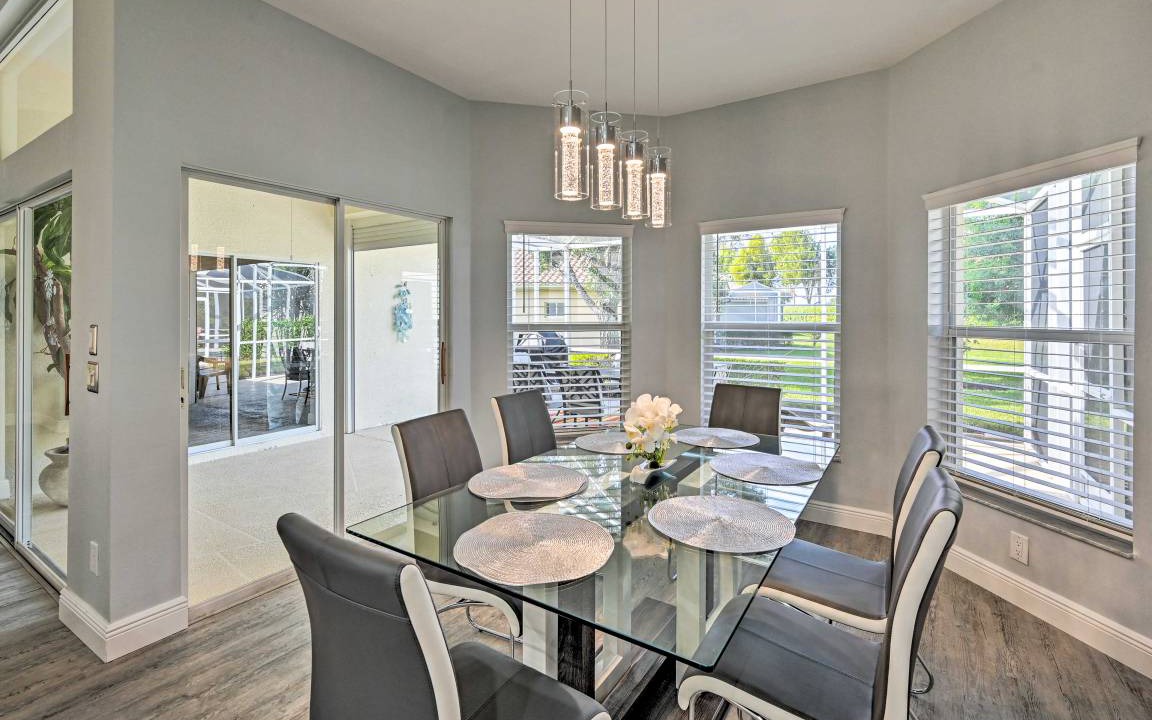 Photo of Livingroom in Falcons Glen