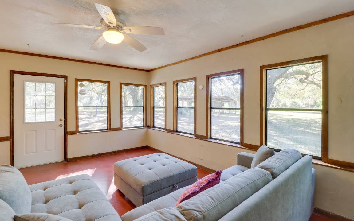 Photo of Livingroom in Summerfield