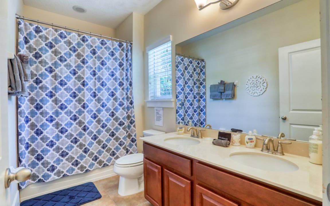 Photo of Bathroom in Jacksonville Beach