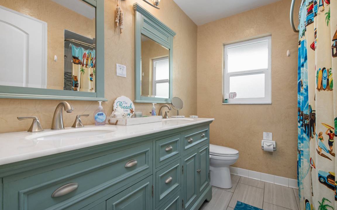 Photo of Bathroom in Whitney Beach