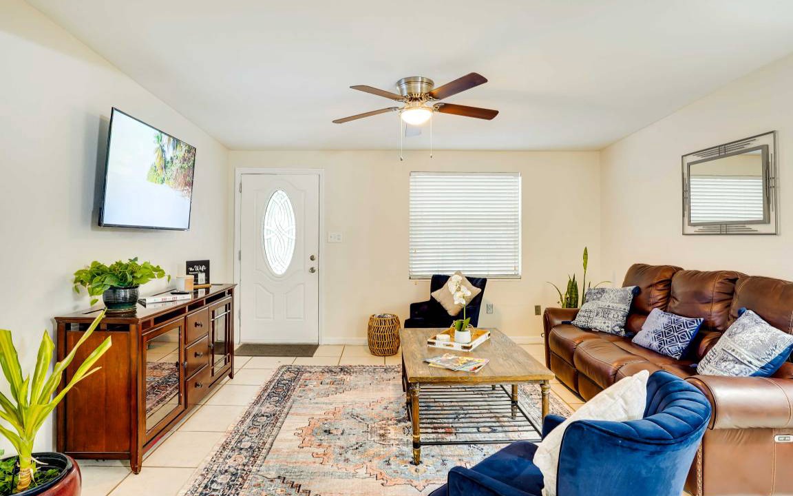Photo of Livingroom in Lake Somerset