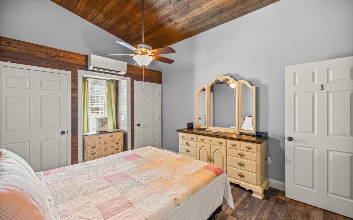 Photo of Bedroom in Williston