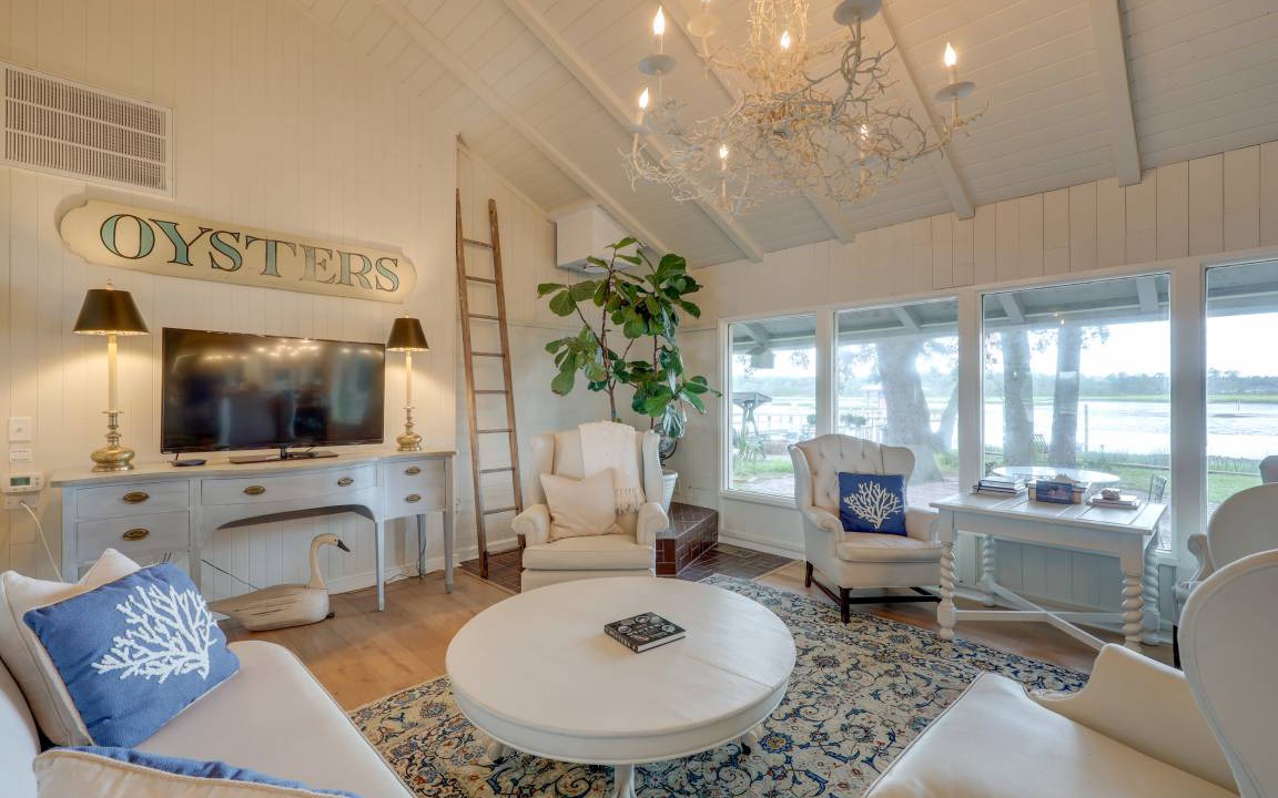 Photo of Livingroom in Fernandina Beach