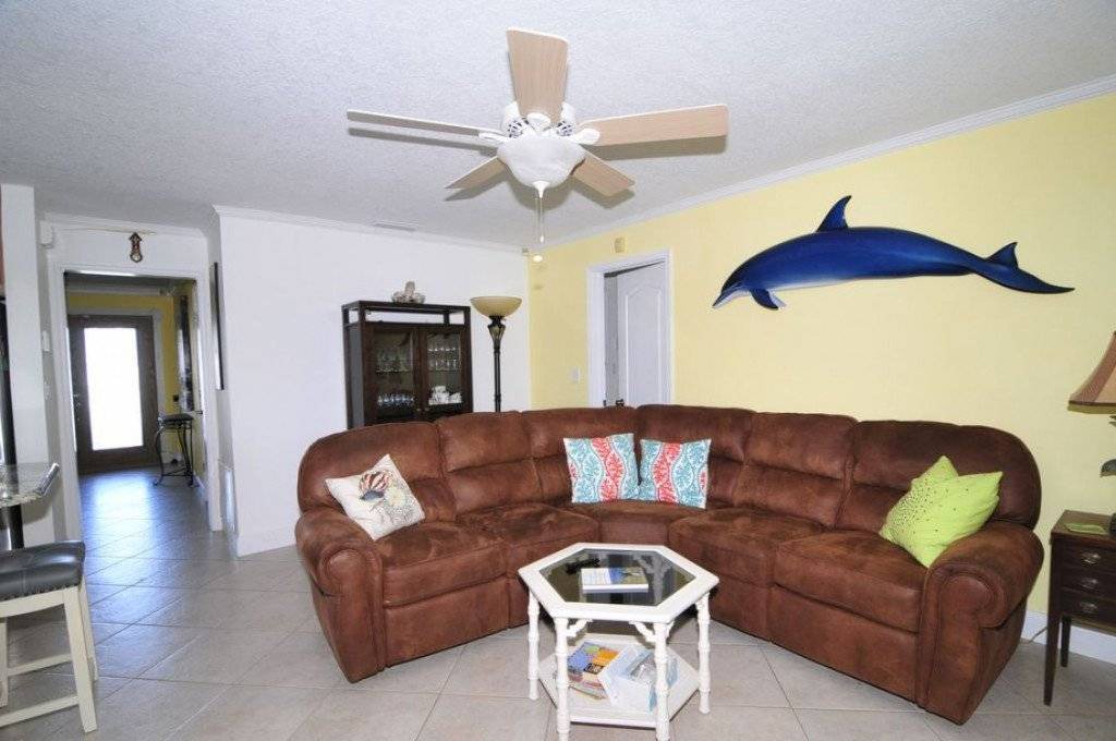 Photo of Livingroom in Bayview Park