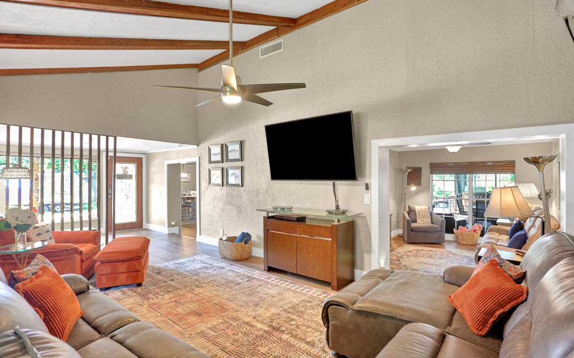 Photo of Livingroom in Temple Terrace