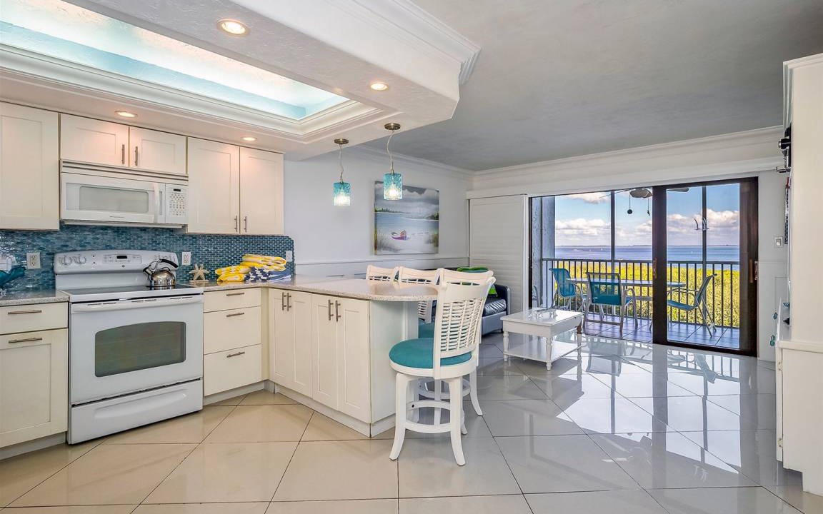 Photo of Kitchen in Captiva